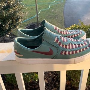 Nike Stefan Janoski Slip on weave